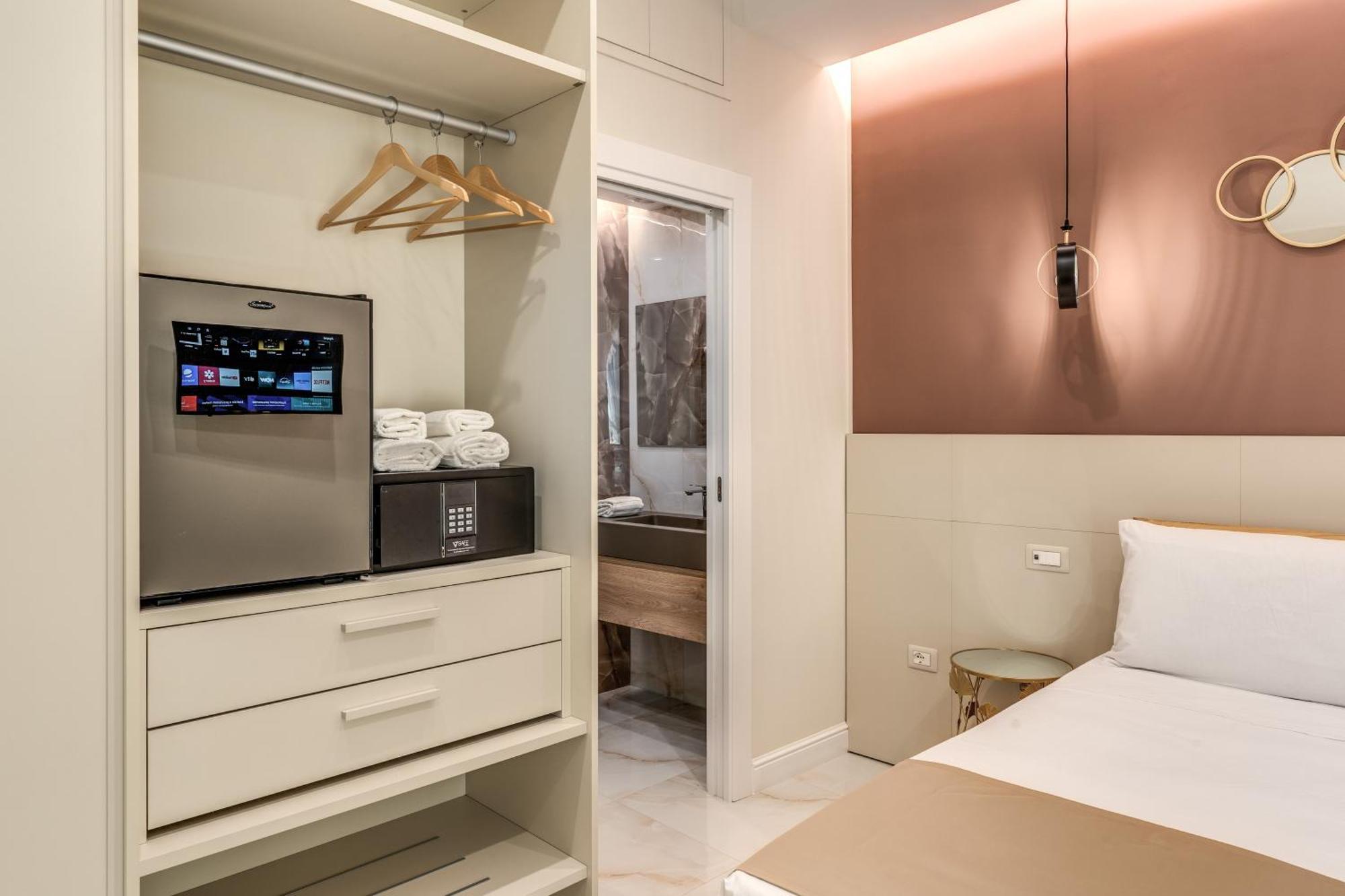 Le Stanze Di Venere Hotel Napels Buitenkant foto